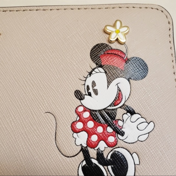 🆕♠️ Kate Spade Minnie Mouse Lacey Wallet ♠️ NWT - Picture 4 of 12